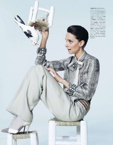 ago11-vogue japan-Shining-Example (7)