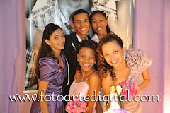 Fotos do evento Raysa e Tharsis. Foto numero 98 do estudio Foto Arte Digital, de Itaborai, RJ, que faz fotografia de casamentos (fotos de casamento), fotos de aniversario (fotografia de aniversario), fotos de 15 anos, fotos de criancas (fotografia infantil), fotos de eventos sociais, videos de casamento, videos de 15 anos, videos de making-of, videos de aniversario, video infantil (video de criancas) e videos de eventos sociais. Fotojornalismo e videojornalismo em Itaborai, RJ.