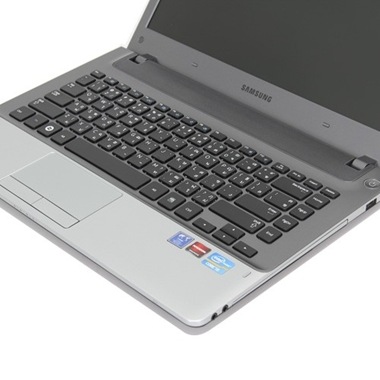 SAMSUNG Series 3 NP350V4X-S03TH Specification SAMSUNG Series 3 NP350V4X-S03TH Specification