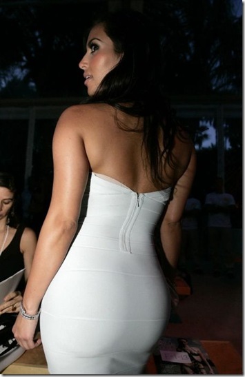 kim-kardashian-big-butt-7