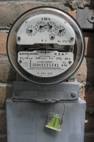 CC Photo Google Image Search Source is upload wikimedia org  Subject is Hydro quebec meter