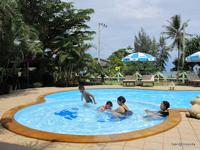 เที่ยวหาดบ้านกรูดในวันแม่วันที่ 2