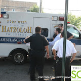 FlatbushHatzolahAmbulanceInvolvedInMVAOn10thAve65thStreetShimonGifter