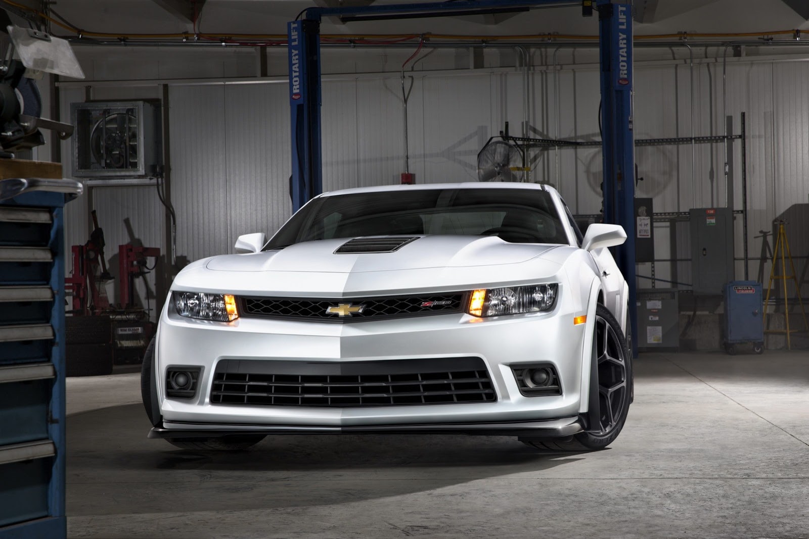 2014-Camaro-8[2].jpg