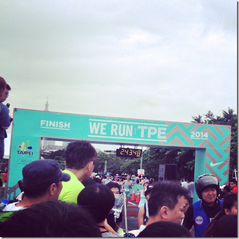 三小時內KO初半馬 - 2014 NIKE WE RUN TPE（下）09三小時內KO初半馬 - 2014 NIKE WE RUN TPE（下）09