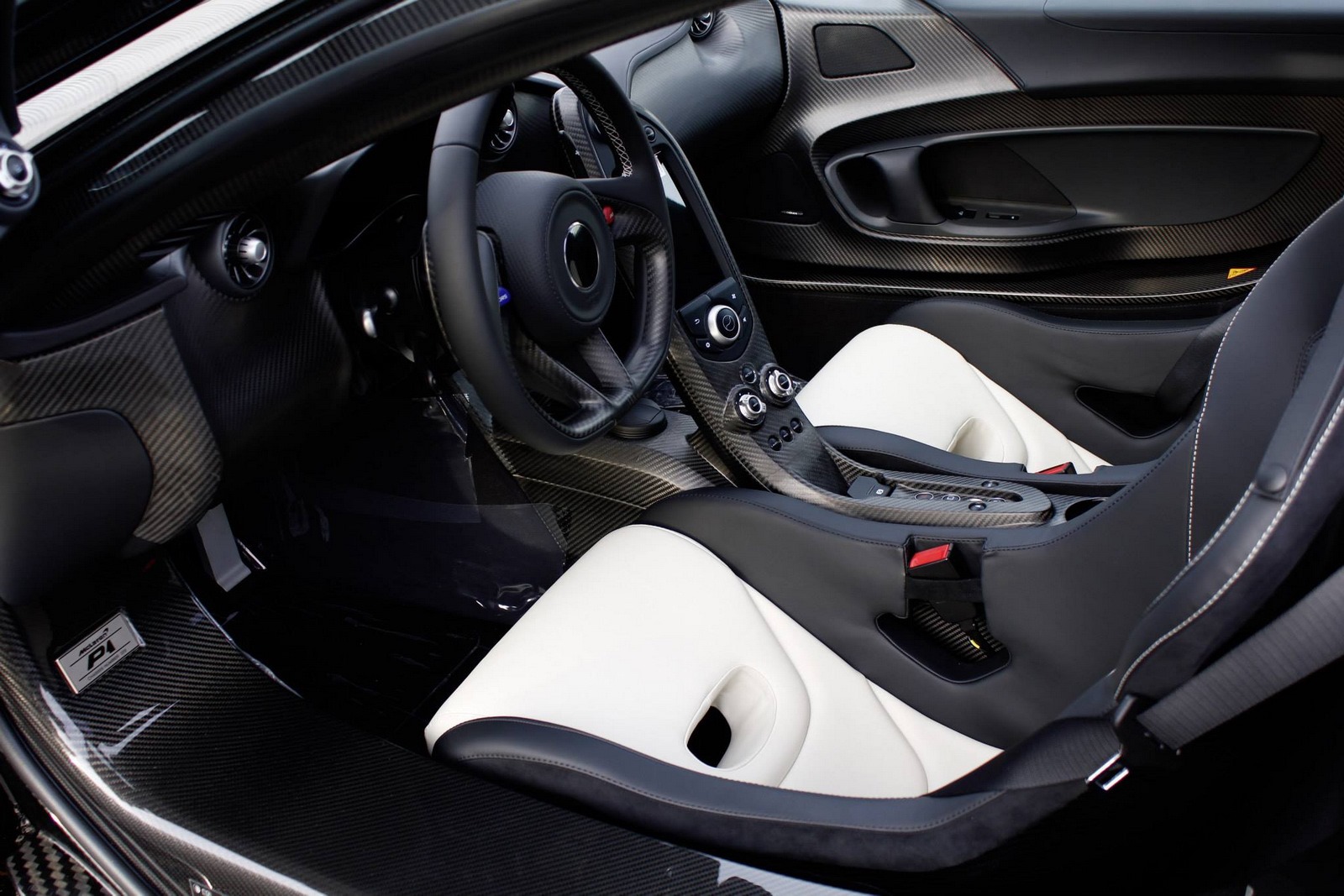 [Gemballa-McLaren-P1-12%255B2%255D.jpg]