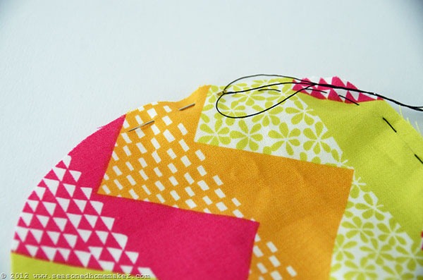 [Mason-Jar-Pin-Cushion-34.jpg]