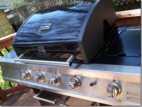 grill cover shut