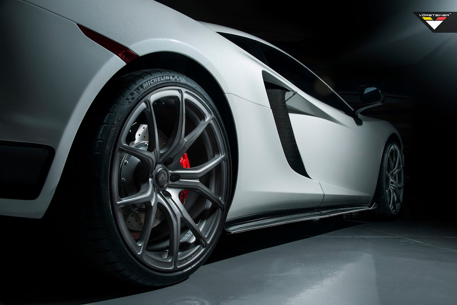 [Vorsteiner-McLaren-MP4-12C-VX-31%255B2%255D.jpg]