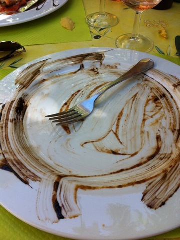 [Favorite%2520lunch%2520-%2520c%2527est%2520fin%2521%255B3%255D.jpg]