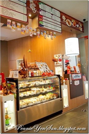 Charlie Brown Cafe (15)