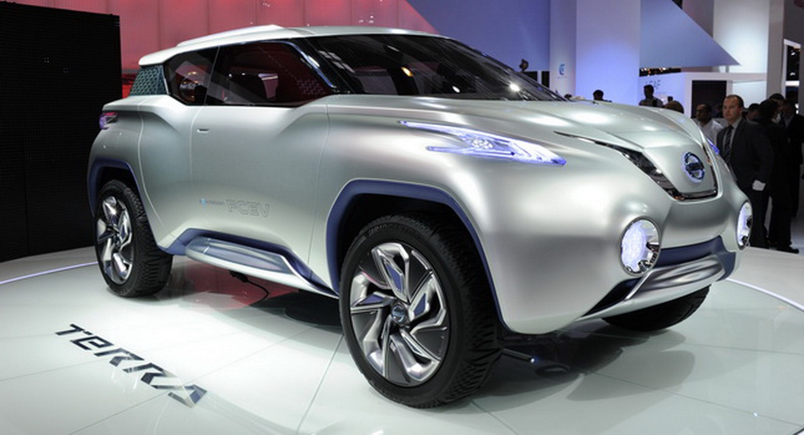 [Nissan-TeRRa-1%255B2%255D.jpg]