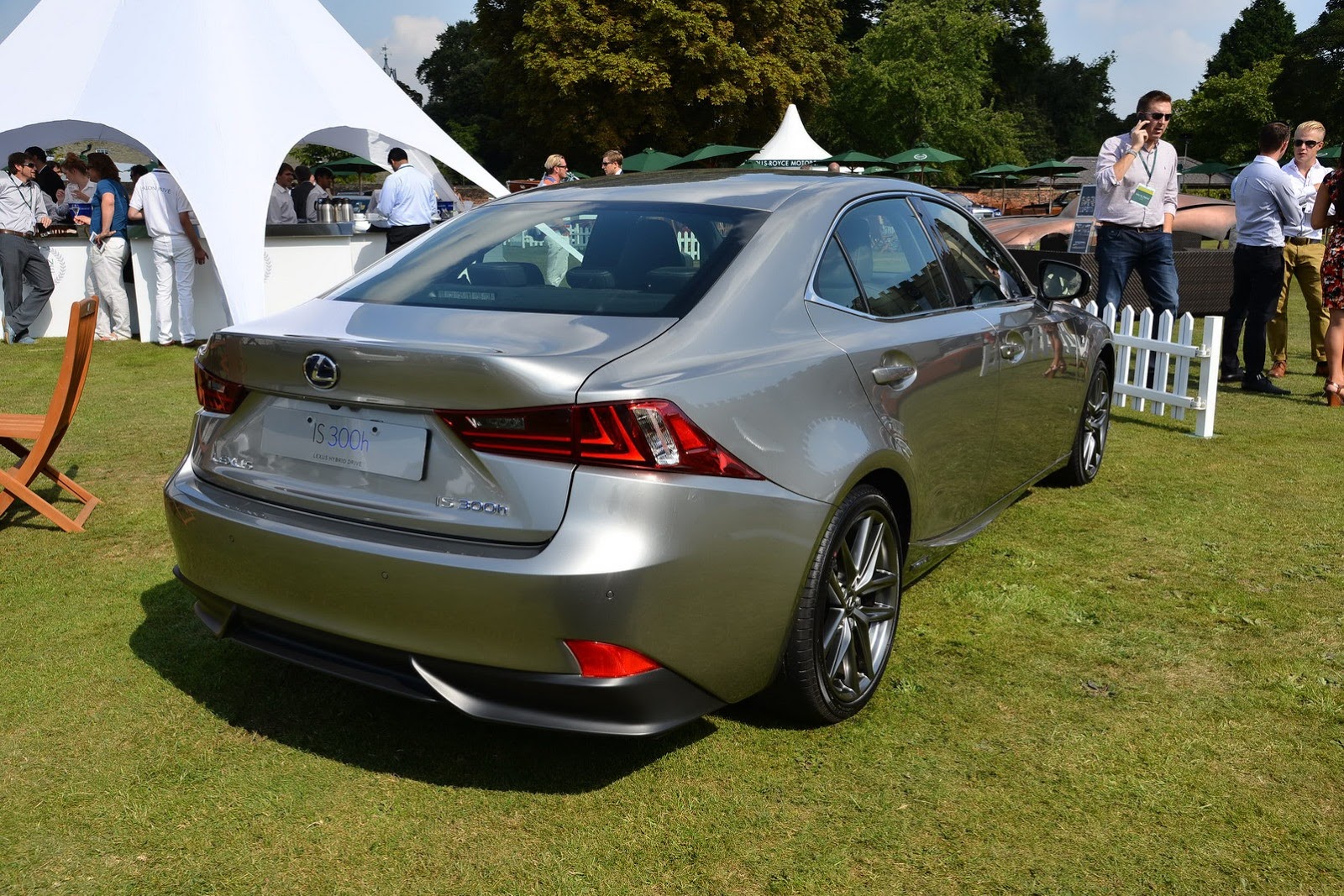 [Salon-Prive-2013-126%255B2%255D.jpg]