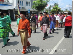 Pawai Budaya Kabupaten Kuantan Singingi di Hadiri Mambang Mit Wagub Riau 6