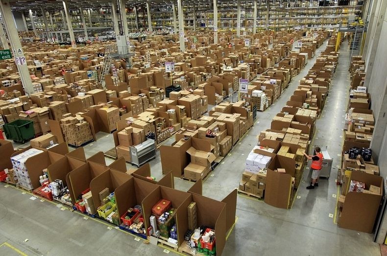 amazon-warehouse-5