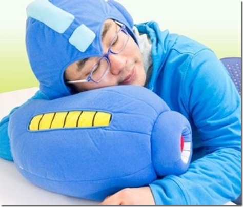 mega man sleep hoodie and mega buster pillow 01b