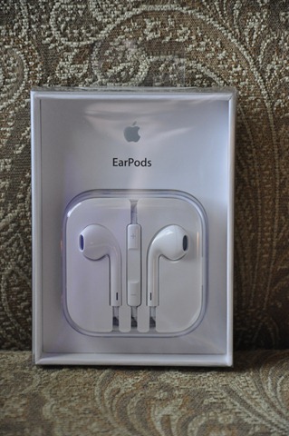 [Apple%2520Ear%2520Pods%255B3%255D.jpg]