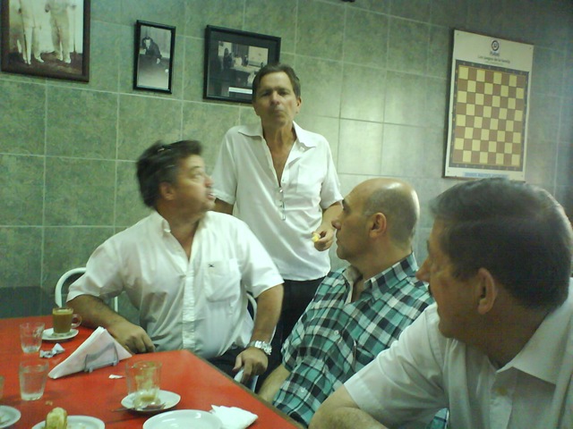 [Copia%2520%25282%2529%2520de%2520master%25202011%25202012%2520004%255B2%255D.jpg]
