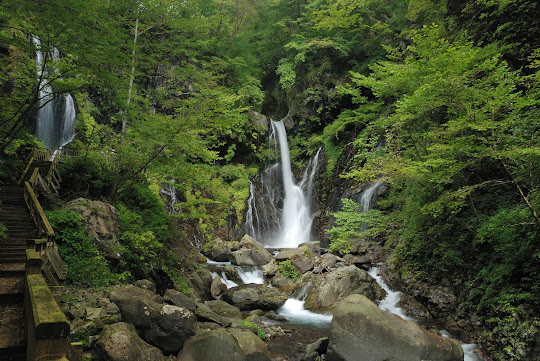 裏見の滝