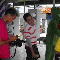  Acao_Queen_Celulares_01_10_2010