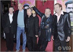Integrantes do Monty Python se reúnem para novo filme