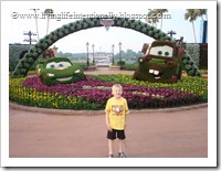Disney-2011-287_thumb2