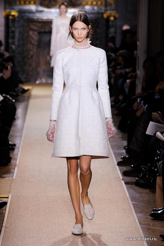 valentino-haute-couture-spring-2012-pfw51.jpg