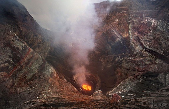 Maroum Volcano