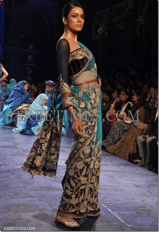 JJ_Valaya_Sari