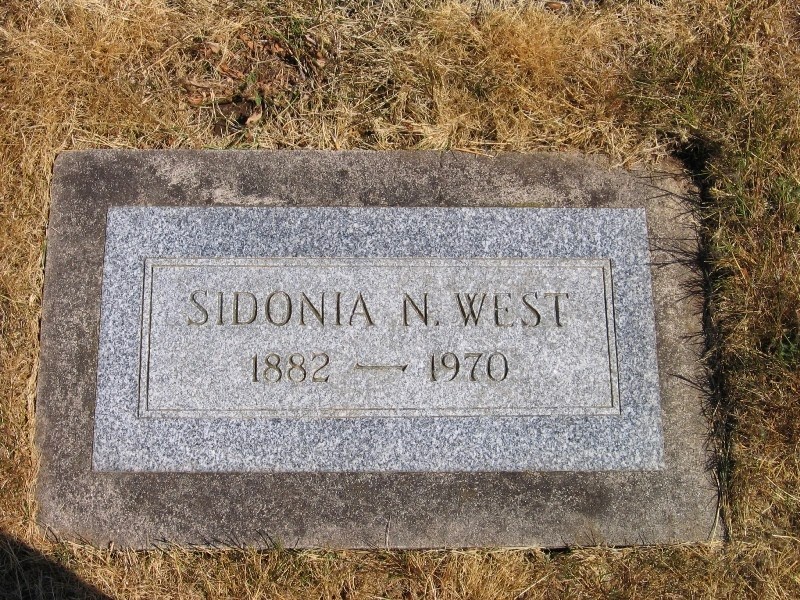 [IMG_2858-Sidonia-N.-West-Tombstone-a%255B2%255D.jpg]