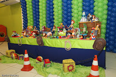 Fotos do evento Aniv. Arthur. Foto numero 120. Fotografia (fotografias) do fotógrafo profissional Junior Pereira que faz fotos de casamento, fotos 360°, fotos de 15 anos, fotos de eventos sociais, fotos de campanhas publicitárias e books fotográficos em Recife, Pernambuco (PE) e outras cidades do Nordeste. fotos casamento pe recife 360° de foto e video brasil 360 pernambuco festa br para casamentos fotografia fotografo maquiagem noivas com buffet receita doces fotolivro infantil