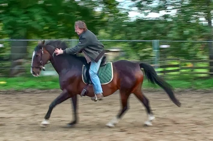 [20130922173140-%25286%2529%255B2%255D.jpg]