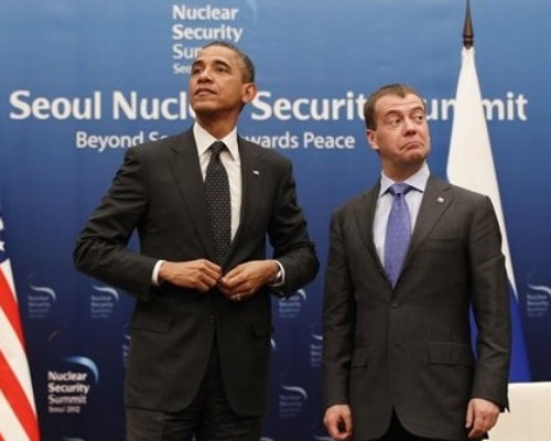 [barack-obama_dmitry-medvedev3.jpg]