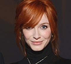 Christina Hendricks Közép-Amerikába utazik, hogy levadássza lányát Christina Hendricks Közép-Amerikába utazik, hogy levadássza lányát