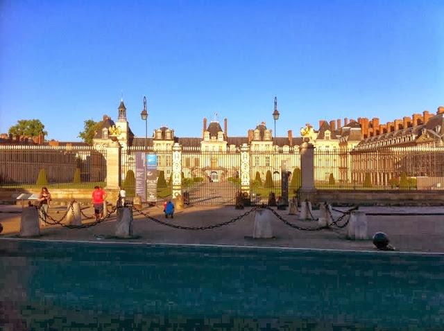 FONTAINEBLEAU