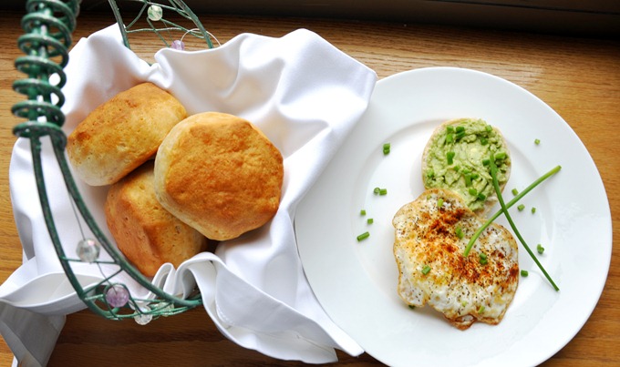 [fried%2520egg%2520avocado%2520050%255B3%255D.jpg]