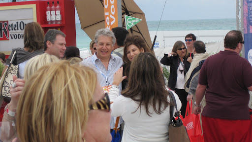 I spotted over a dozen celebrity chefs and Food Network hosts around the tents.  Here's Marc Summers, a hero for those of us who grew up watching Double Dare, now the host of Unwrapped.