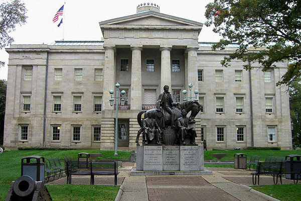 The North Carolina state Capitol in Raleigh, 2 November 2009. Dave Crosby / Flickr