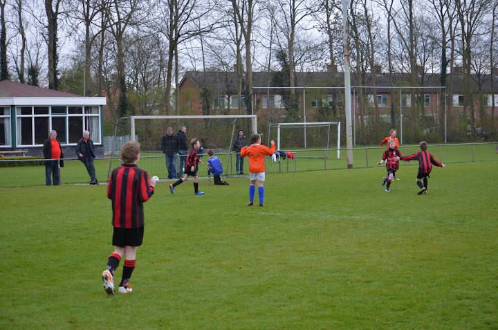 2012 - 14 APR - ONSTWEDDE E2 - WVV E5 023.jpg