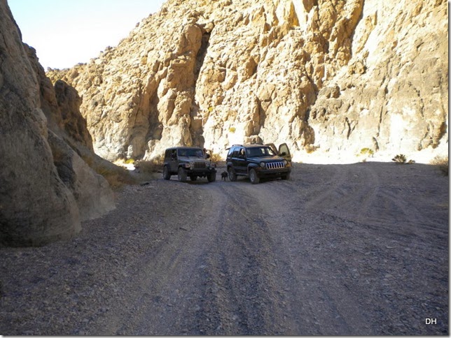 11-10-13 A DV 4x4 Echo Canyon to Inyo Mine (15)