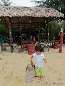 เที่ยวหาดบ้านกรูดในวันแม่วันที่ 2
