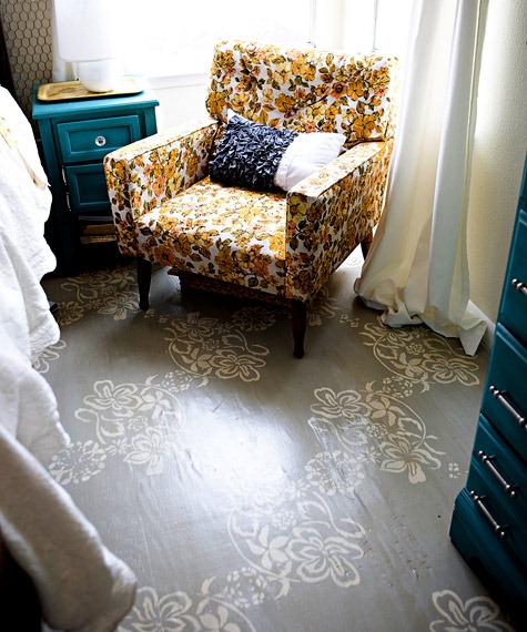 [ashley_floorstencil_detail2%255B4%255D.jpg]
