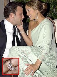 [Jennifer-Lopez-Ben%2520Affleck-with-Pink-Diamond-Engagement-Ring%255B5%255D.jpg]
