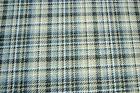 Tkanina meblowa w szkocką kratę. Niebieska, beżowa.
