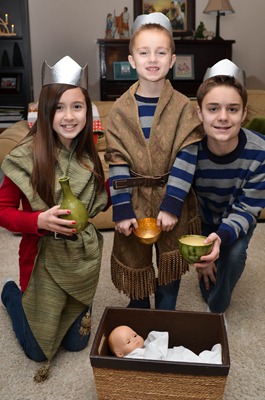 Christmas Eve nativity3