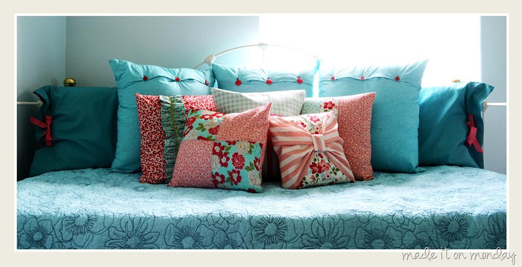 [dressed%2520up%2520daybed%255B7%255D.jpg]