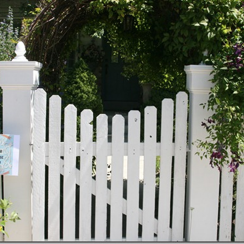 Beatrix Potter Garden Tour…House 2 And A Winner! Have a Daily Cup of