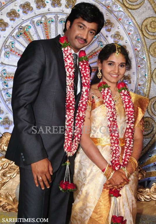 [Aryan_Rajesh_Subhasini_Wedding_Reception%2520%25281%2529%255B4%255D.jpg]