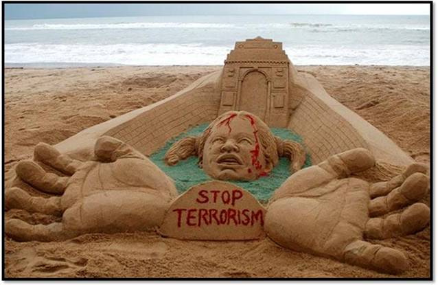 Statues of Lord Ganesha, Budha , Jesus and many more made up of Sand