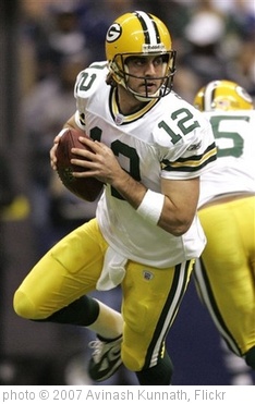 'Packers Cowboys Football' photo (c) 2007, Avinash Kunnath - license: http://creativecommons.org/licenses/by/2.0/